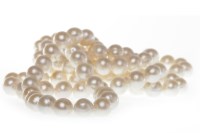 Lot 763 - IMPRESSIVE PEARL NECKLACE formed by spherical...