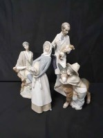 Lot 48 - GROUP OF FOUR LLADRO FIGURES