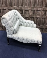 Lot 259 - MODERN UPHOLSTERED CHAISE LOUNGE