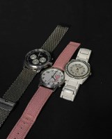 Lot 307 - LOT OF COSTUME WRISTWATCHES