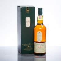 Lot 1314 - LAGAVULIN 16 YEAR OLD Single Islay Malt Whisky...