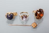 Lot 1894 - COLLECTION OF GOLD JEWELLERY comprising of a...