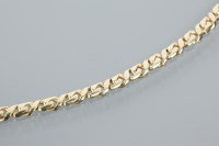 Lot 1900A - TWENTIETH CENTURY EIGHTEEN CARAT GOLD CHAIN...