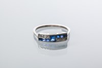 Lot 1953 - ART DECO SAPPHIRE AND DIAMOND CLUSTER RING the...