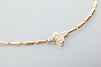 Lot 2004 - EIGHTEEN CARAT GOLD AND DIAMOND NECKLACE with...