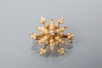 Lot 2041 - EDWARDIAN SEED PEARL AND DIAMOND STAR BROOCH...