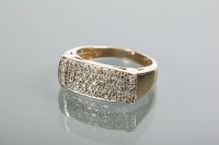 Lot 2091 - DIAMOND DRESS RING set with rows of brilliant...