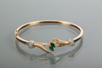 Lot 2097 - UNUSUAL FOURTEEN CARAT GOLD EMERALD AND...