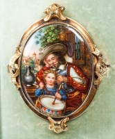 Lot 2192 - FINE VICTORIAN PORTRAIT BROOCH hand painted to...