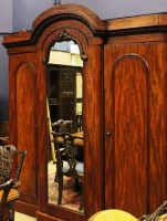 Lot 446 - VICTORIAN MAHOGANY MIRRORED WARDROBE with...