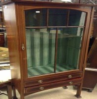 Lot 456 - LATE VICTORIAN CHEQUER STRUNG MAHOGANY DISPLAY...