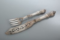Lot 78 - VICTORIAN SILVER FISH SERVING SET maker John...