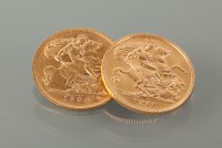 Lot 1022 - TWO HALF SOVEREIGNS DATED 1904 AND 1911