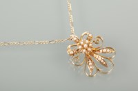 Lot 1120 - EDWARDIAN SEED PEARL HOLBEIN of scrolling...