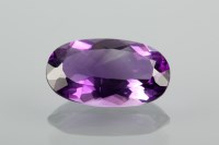 Lot 1172 - UNMOUNTED AMETHYST the oval stone...
