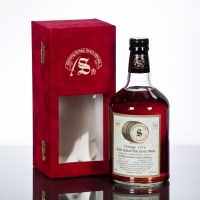 Lot 992 - GLEN GRANT 1976 SIGNATORY VINTAGE Single...