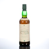 Lot 1028 - LAGAVULIN 12 YEAR OLD Single Islay Malt Whisky...