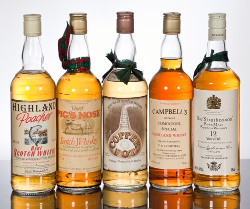 Lot 1219 - THE STRATHCONON 12 YEAR OLD Pure Malt Scotch...