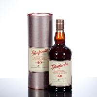 Lot 1285 - GLENFARCLAS 40 YEAR OLD Single Highland malt...