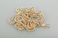 Lot 1074 - NINE CARAT GOLD GUARD CHAIN marked 9c, 31g