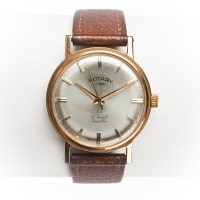 Lot 1572 - GENTLEMAN'S NINE CARAT GOLD ROTARY WRIST WATCH...