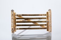 Lot 1825 - UNUSUAL DIAMOND SET GATE DESIGN BROOCH set...