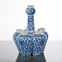 Lot 320 - CHINESE BLUE AND WHITE EPERGNE showing Persian...