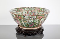 Lot 265 - LARGE CHINESE FAMILLE ROSE BOWL with panels of...
