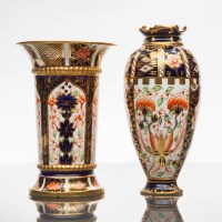 Lot 463 - TWO EARLY 20TH CENTURY ROYAL CROWN DERBY IMARI...