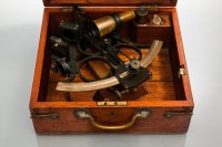 Lot 738 - EARLY 20TH CENTURY BLACK LACQUERED BRASS SEXTANT