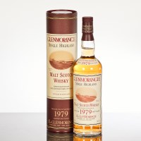 Lot 1002 - GLENMORANGIE 1979 Single Highland Malt Whisky,...