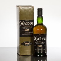 Lot 1027 - ARDBEG 1975 Limited edition single islay malt...