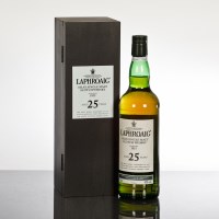 Lot 1178 - LAPHROAIG 25 YEAR OLD Single Islay malt whisky....