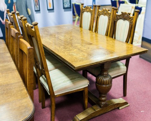 Lot 1029 - OAK REFECTORY DINING TABLE OF 17TH CENTURY...