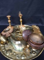Lot 186 - LOT OF BRASS WARE including an embossed charger
