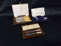 Lot 306 - LOT OF CASED CUTLERY