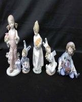 Lot 528 - LOT OF LLADRO FIGURES INCLUDING CHILDREN IN...