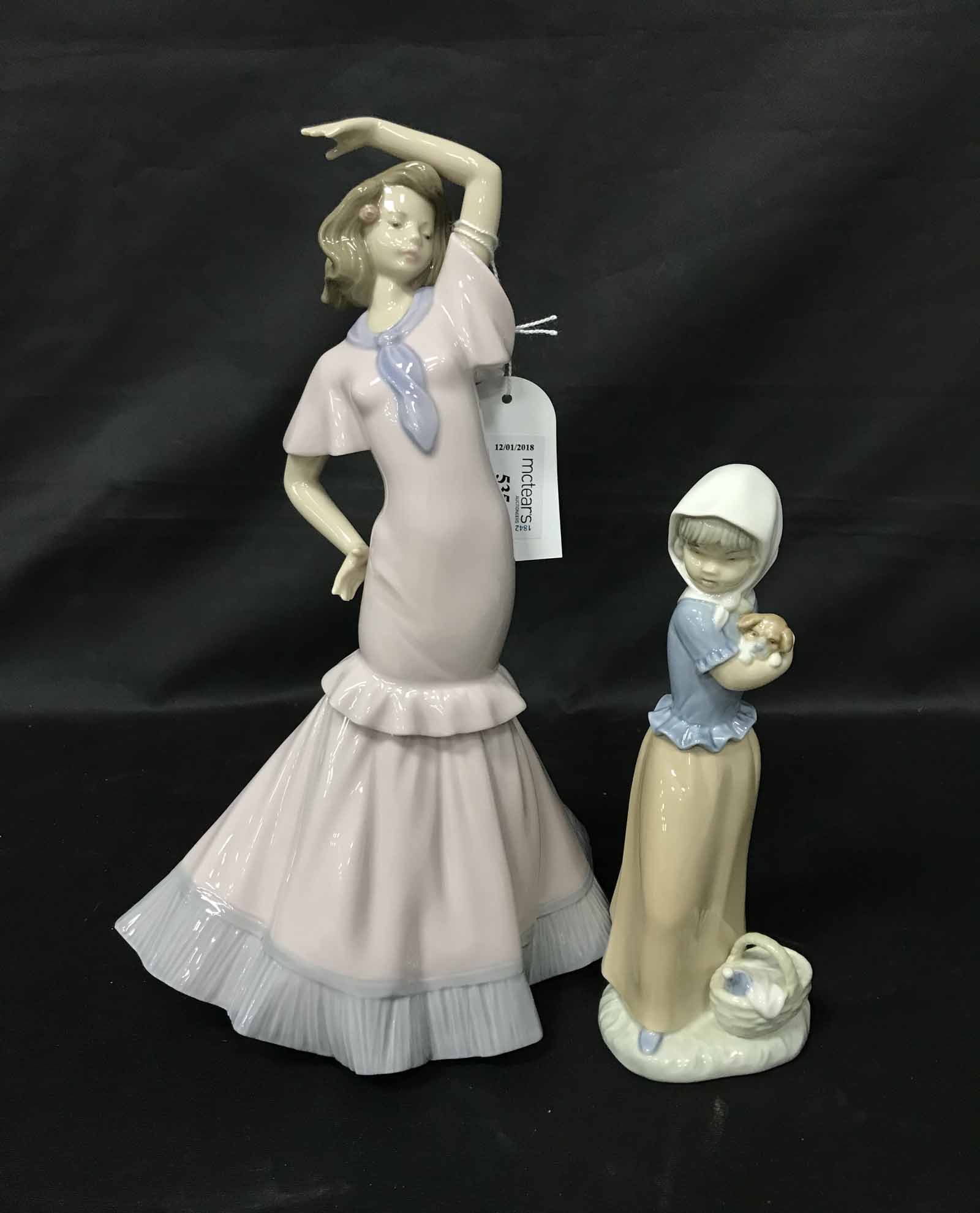 Lot 535 LOT OF NAO FIGURES (9)