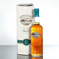 Lot 1190 - BOWMORE 10 YEAR OLD Single Islay Malt Whisky,...