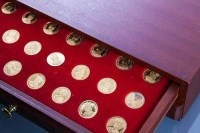 Lot 1767 - OUR ROYAL SOVEREIGNS CASED SET SILVER GILT...