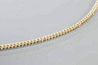 Lot 1998 - HEAVY FOURTEEN CARAT GOLD CURB LINK CHAIN...