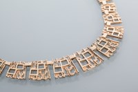 Lot 2009 - NINE CARAT GOLD NECKLACE c.1970s, formed with...