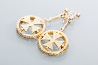 Lot 2027 - PAIR OF VICTORIAN FIFTEEN CARAT GOLD ENAMELLED...