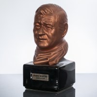 Lot 984 - JOHN WAYNE BOURBON FIGURINE Hentucky Straight...