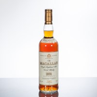 Lot 1033 - THE MACALLAN 1976 18 YEAR OLD Single Highland...