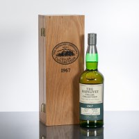 Lot 1045 - THE GLENLIVET CELLAR COLLECTION 1967 Single...