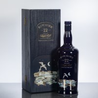 Lot 1102 - BOWMORE 22 YEAR OLD Single Islay malt whisky...