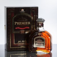 Lot 1168 - JOHNNIE WALKER PREMIER DECANTER Blended Scotch...