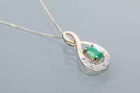 Lot 2118 - EMERALD AND DIAMOND CLUSTER PENDANT the...