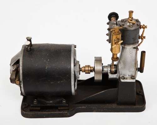 Lot 730 - STUART TURNER BB NO.1 LIVE STEAM DYNAMO ENGINE...